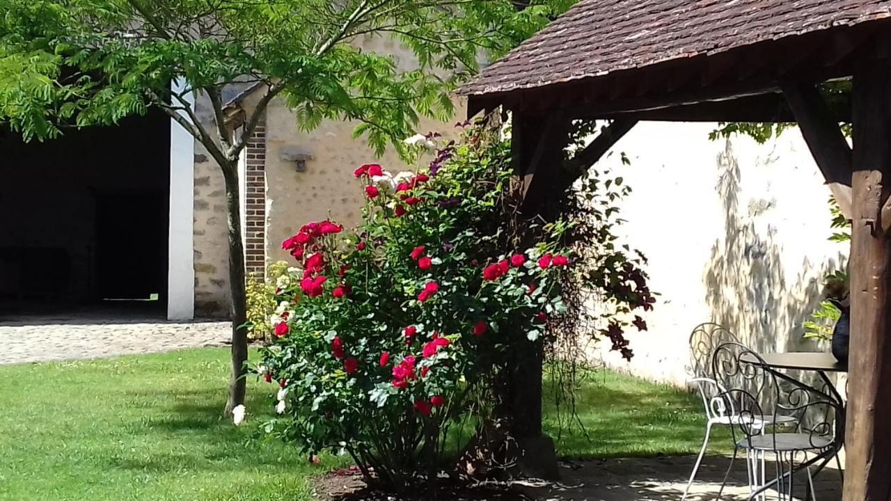 Ilot Bonheur Hotell Ury Exteriör bild