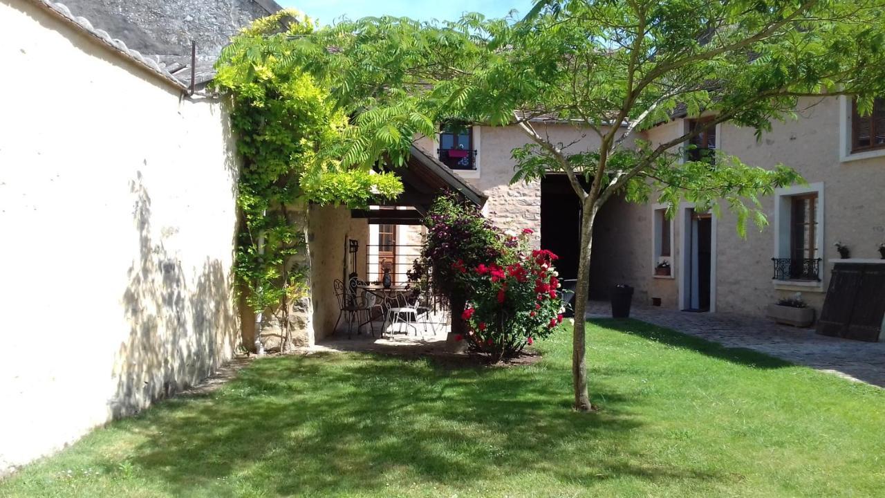 Ilot Bonheur Hotell Ury Exteriör bild