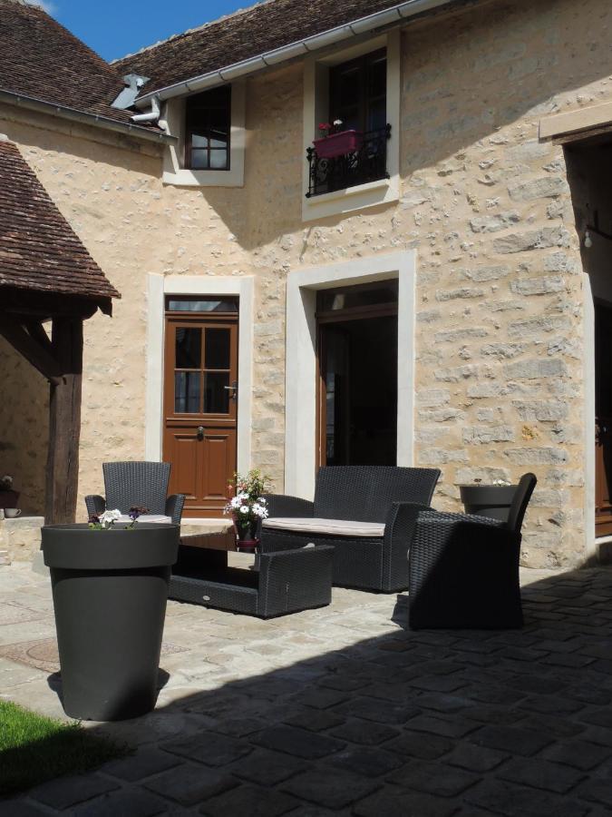 Ilot Bonheur Hotell Ury Exteriör bild
